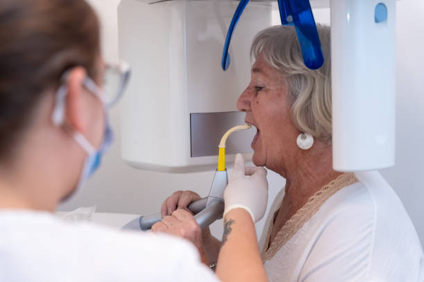 Best Weekend Emergency Dentist in Commerce, CA